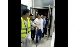小柳爆料全过程视频,揭秘事件真相与幕后故事