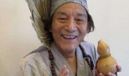 济公 游本昌 在线观看