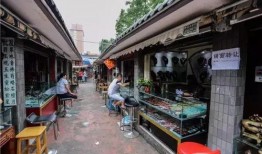 小月城美食街爆料视频播放,探秘热门视频中的美味诱惑